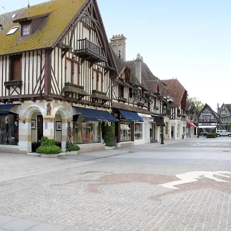 公寓 Les Arts-2 By Interhome *