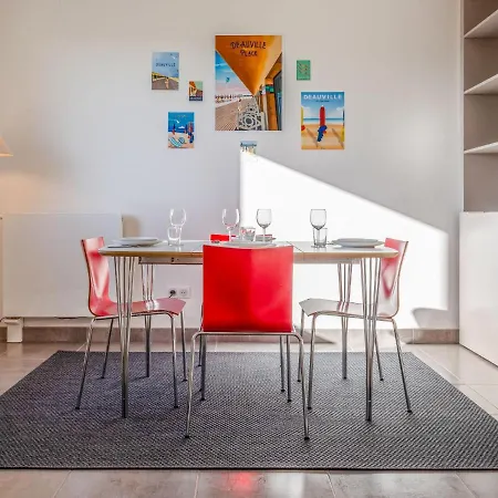 Les Arts-2 By Interhome Apartamento