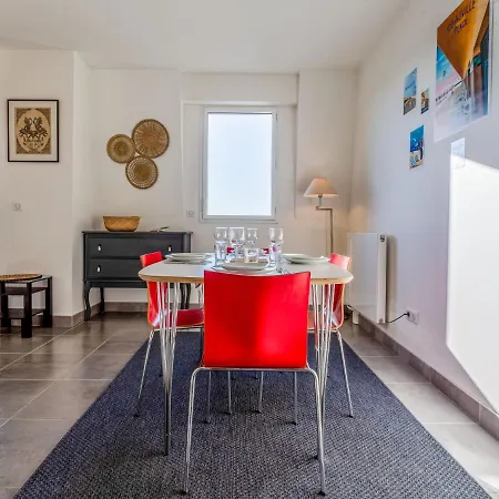 Apartment Les Arts-2 By Interhome Deauville