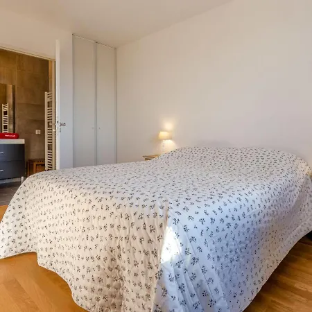 Apartamento Les Arts-2 By Interhome