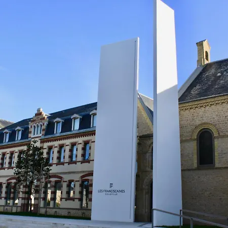 Les Arts-2 By Interhome Deauville