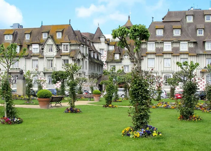 아파트 Les Arts-2 By Interhome *